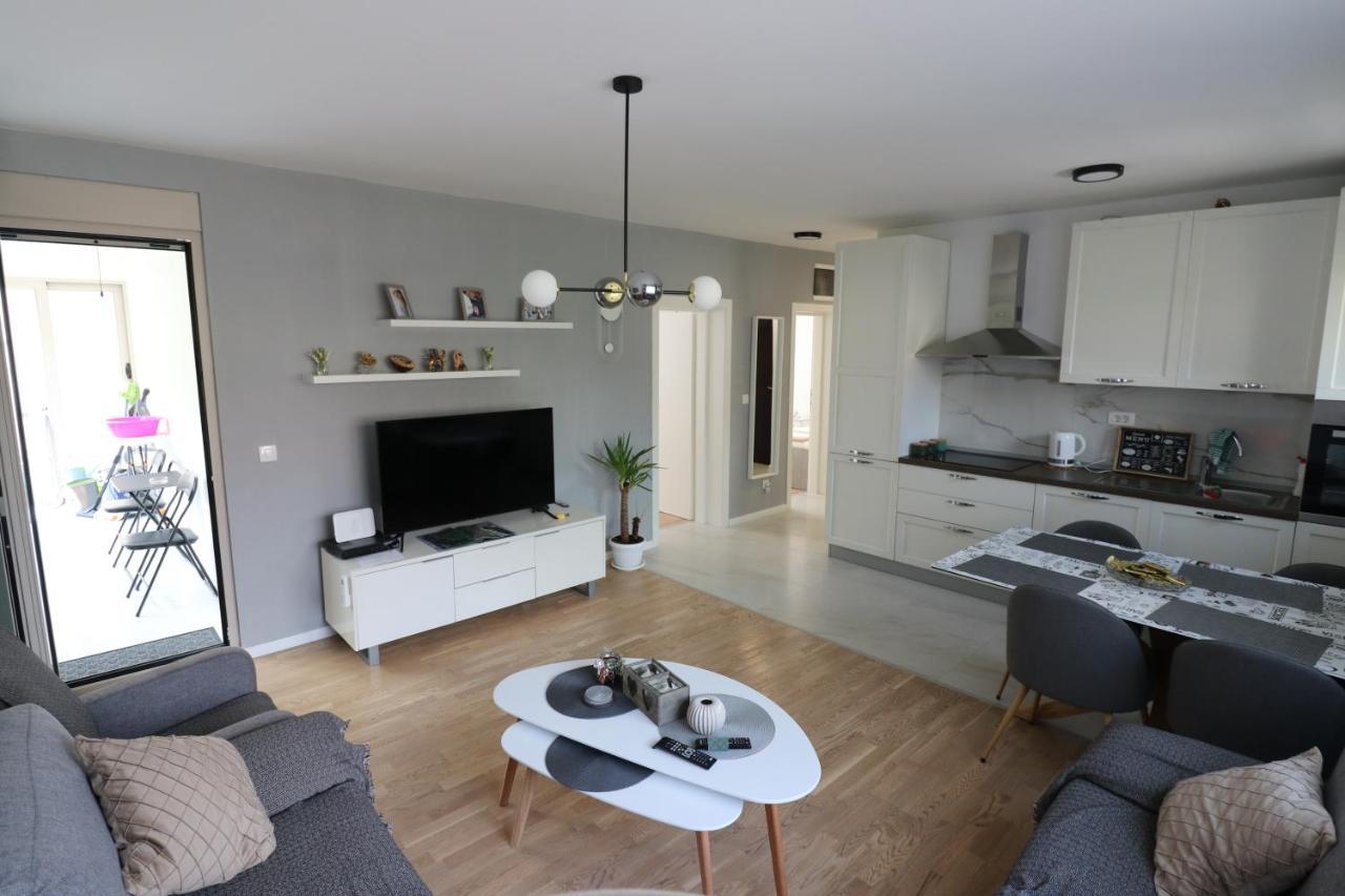 Apartment Sandrita Kotor Zewnętrze zdjęcie